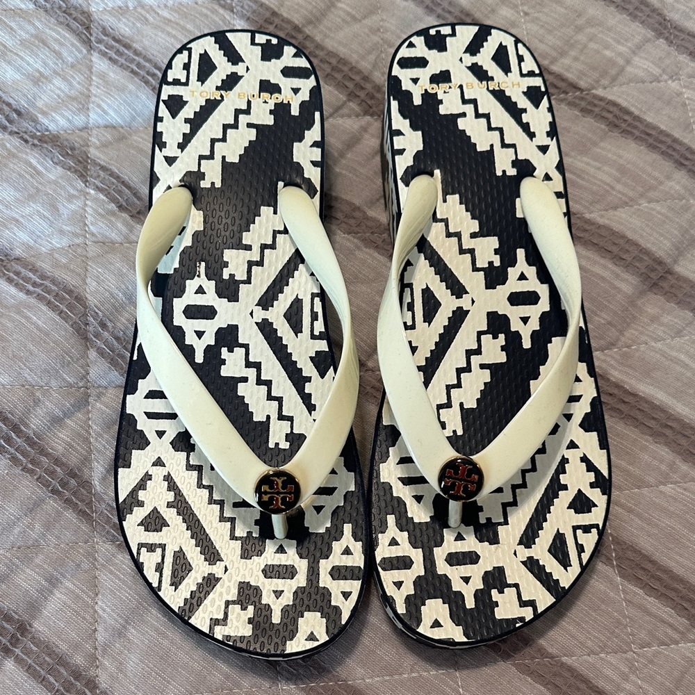 Tory Burch Geometric Black and White Sandals